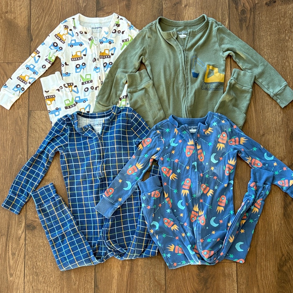 Old Navy 3T Footless Pajamas